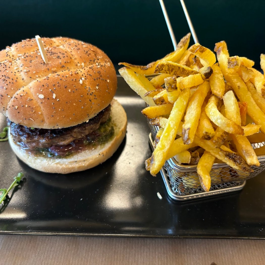 Le Voltaire 3
